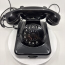 Altes Telefon Siemens  9Fg tist 5b / W48 schwarz Bakelit TAE-Stecker